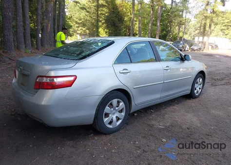 2007 Toyota Camry Le из США, поврежденный, VIN 4T1BE46K77U635208